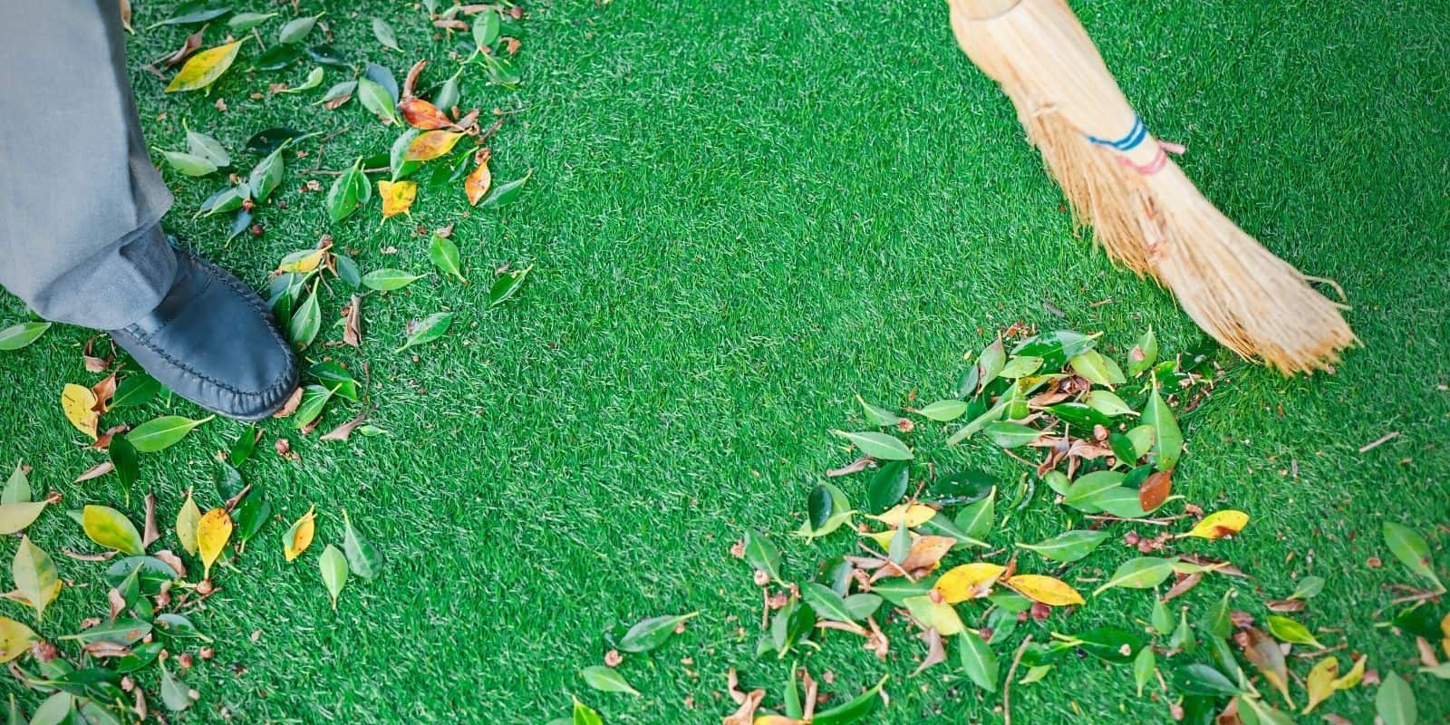 Turf Cleaning and Maintenance in Conroe, TX
